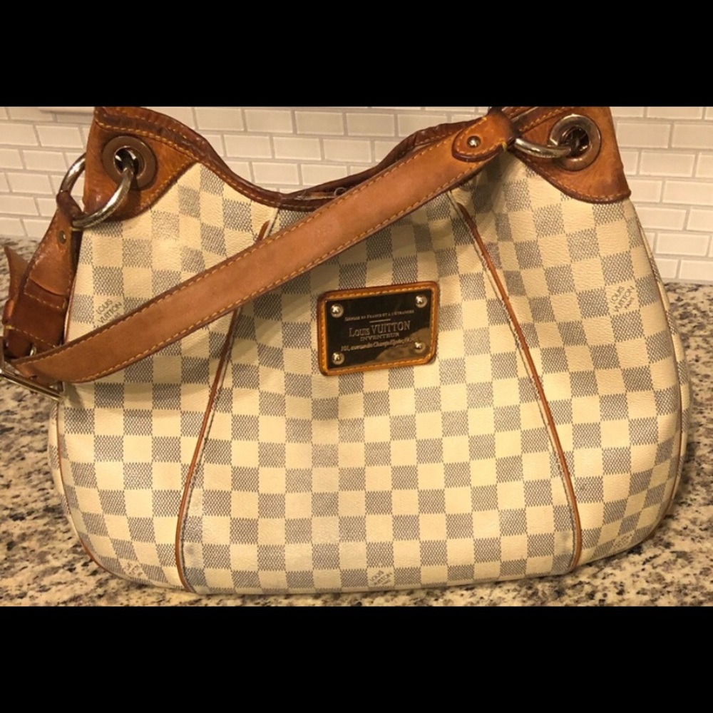 Louis Vuitton galleria